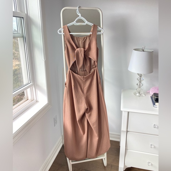 Iconic Wilfred Jumpsuit 🥯🤎 - Picture 3 of 5